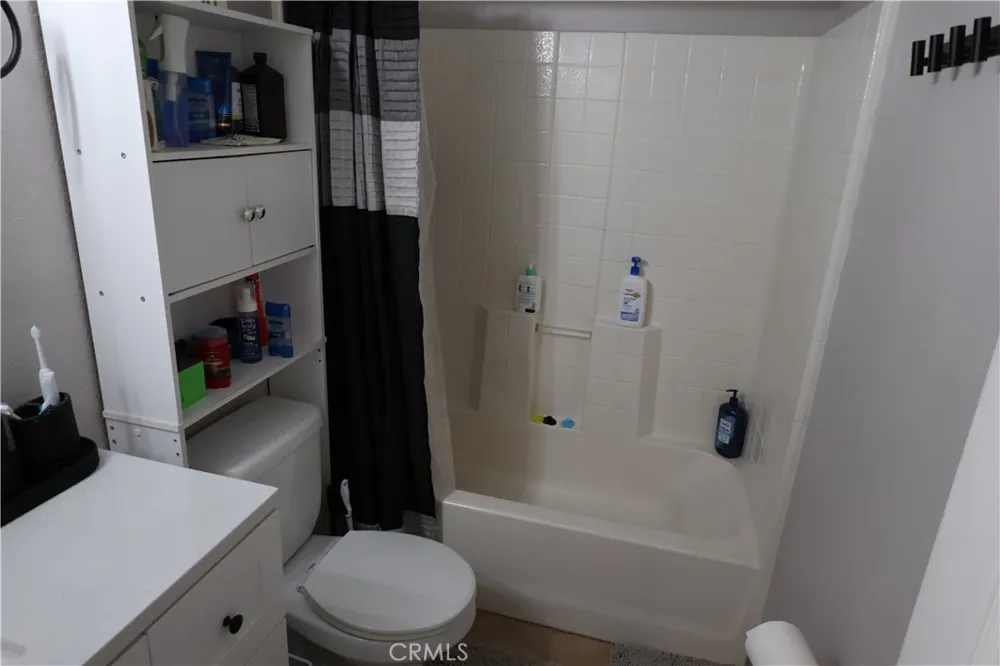 2059 Blossom Corning, CA 96021