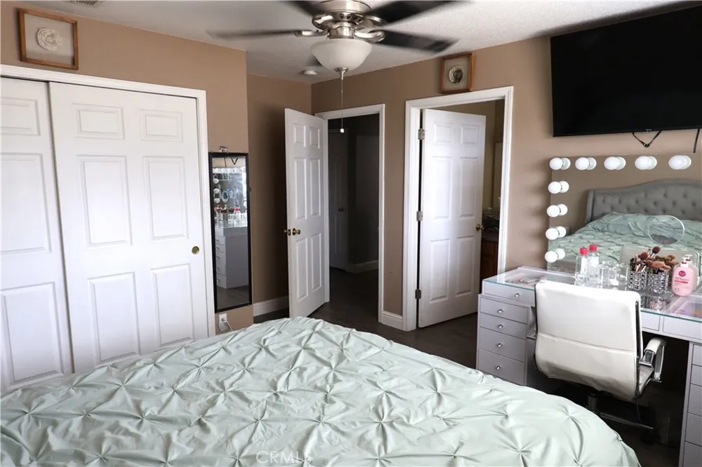 2059 Blossom Corning, CA 96021