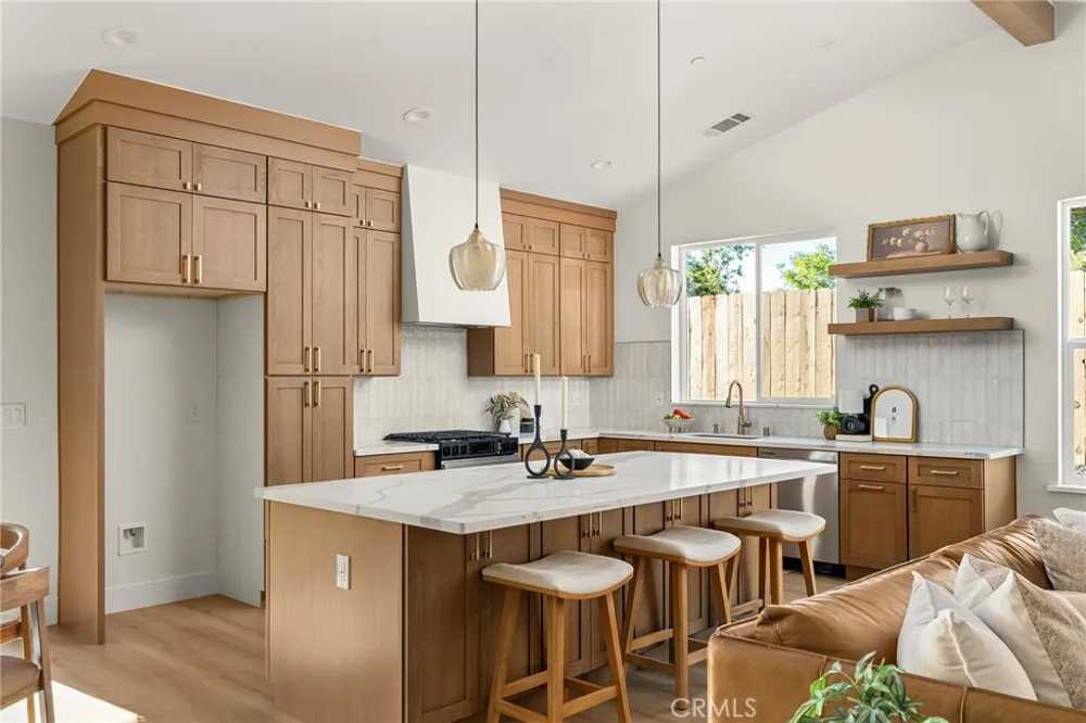 5865 Yorkshire Paradise, CA 95969