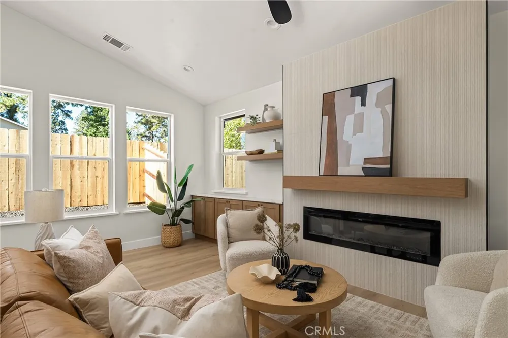 5865 Yorkshire Paradise, CA 95969