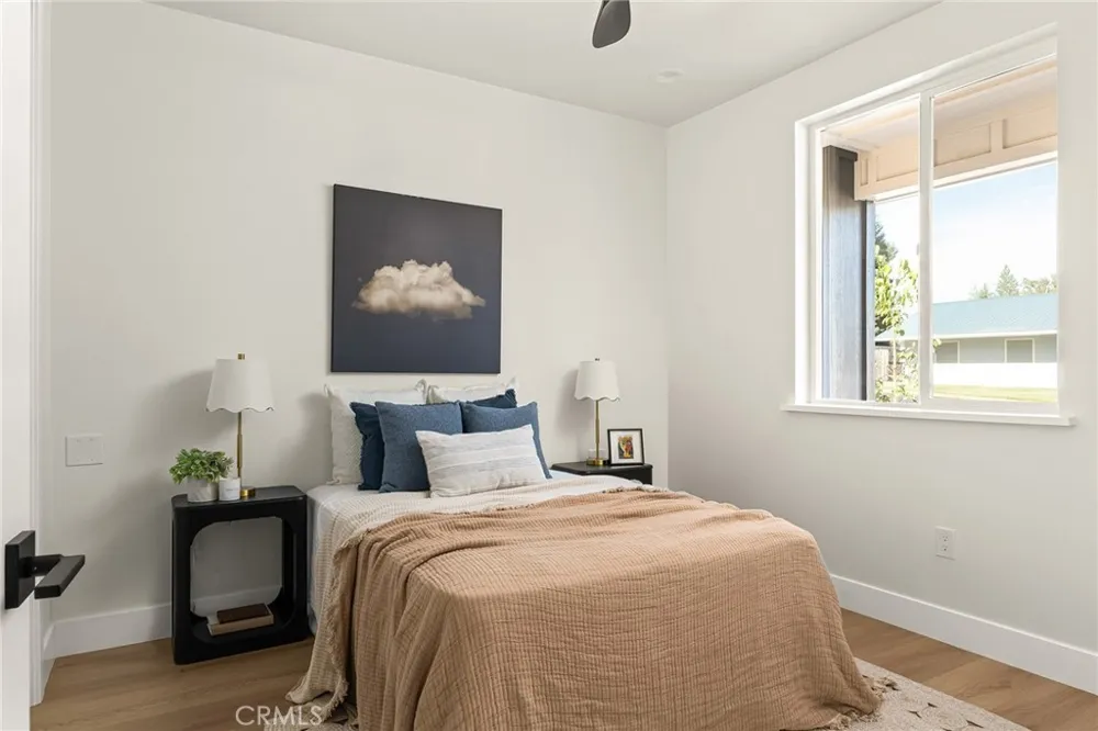 5865 Yorkshire Paradise, CA 95969