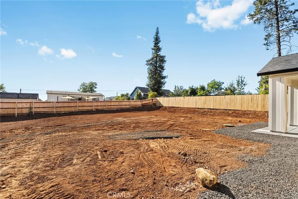 5865 Yorkshire Paradise, CA 95969