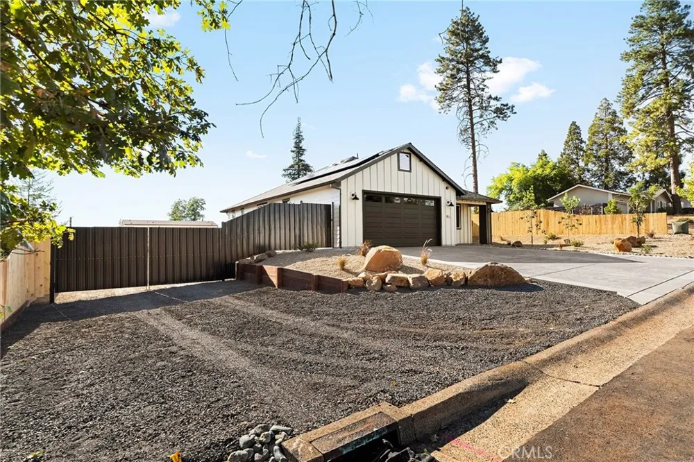 5865 Yorkshire Paradise, CA 95969