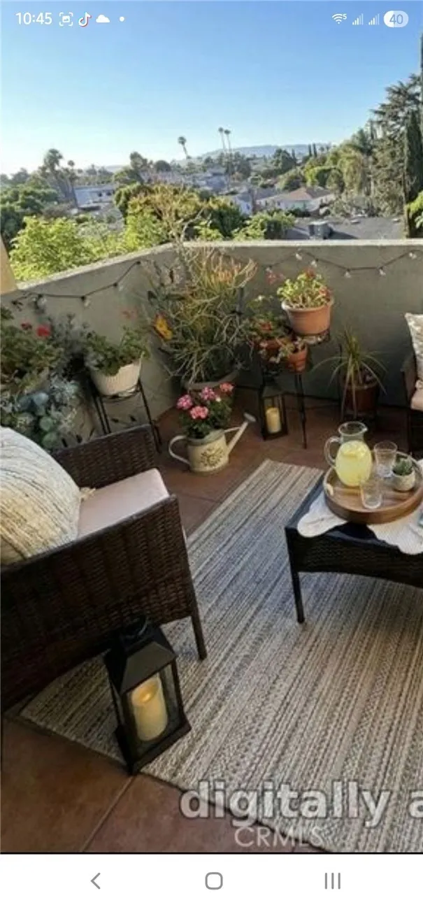 14343 Burbank Blvd. #305 Sherman Oaks, CA 91401