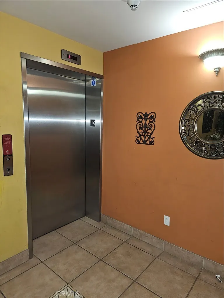 14343 Burbank Blvd. #305 Sherman Oaks, CA 91401
