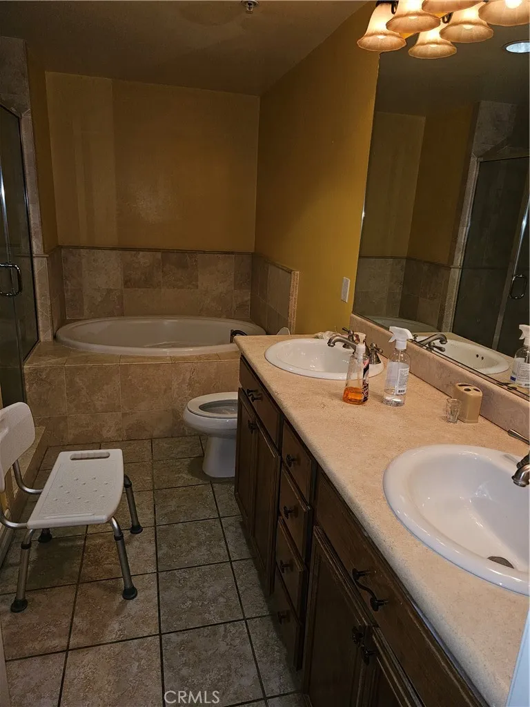 14343 Burbank Blvd. #305 Sherman Oaks, CA 91401