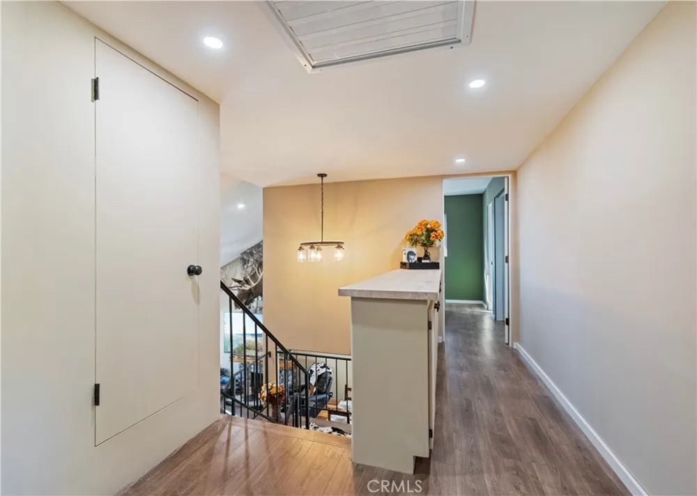 28975 Lotusgarden Dr Canyon Country, CA 91387