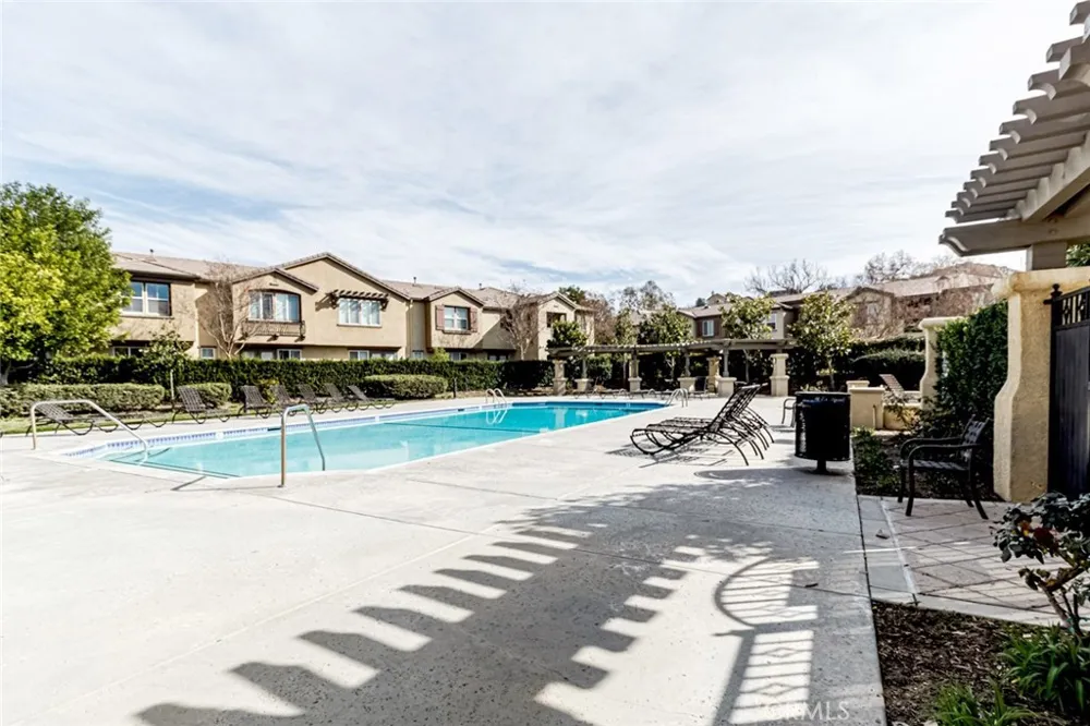 25562 Huxley Stevenson Ranch, CA 91381
