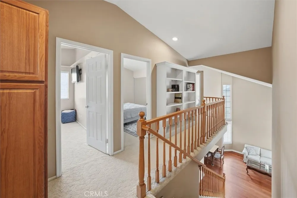 28523 Red Cedar Saugus, CA 91390