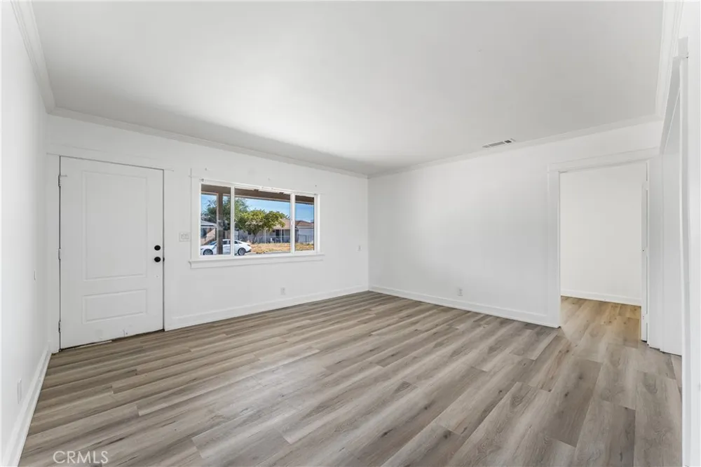 232 E Avenue P5 Palmdale, CA 93550