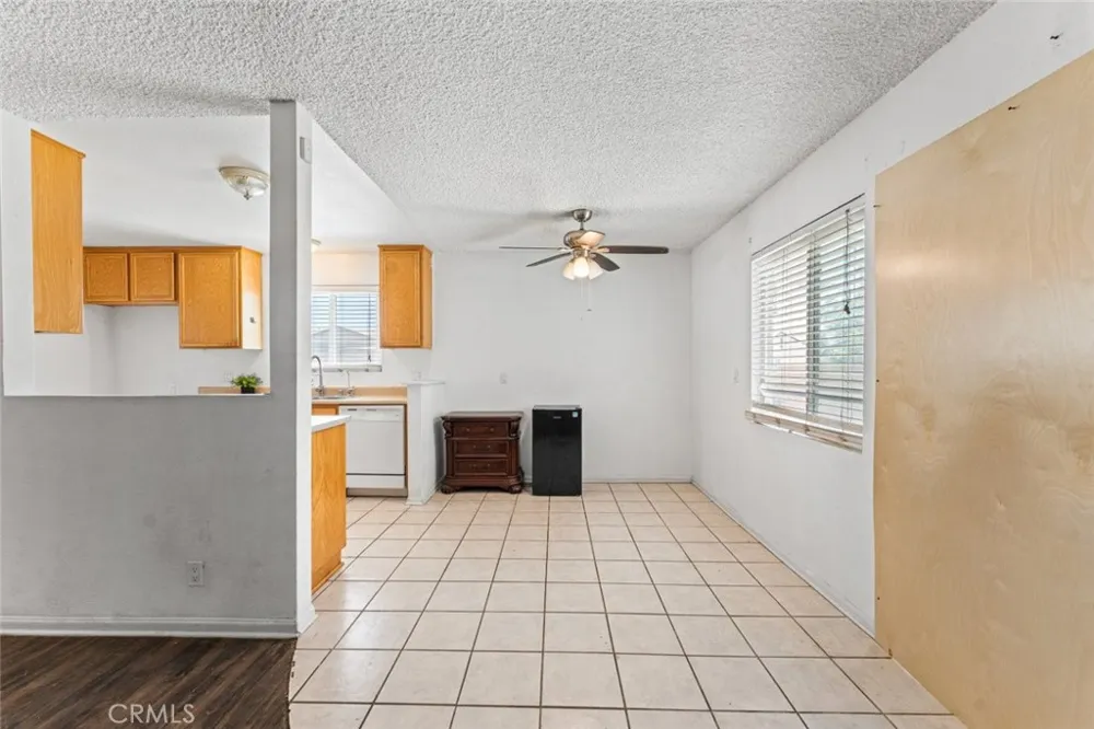 45303 6th Street E Lancaster, CA 93535