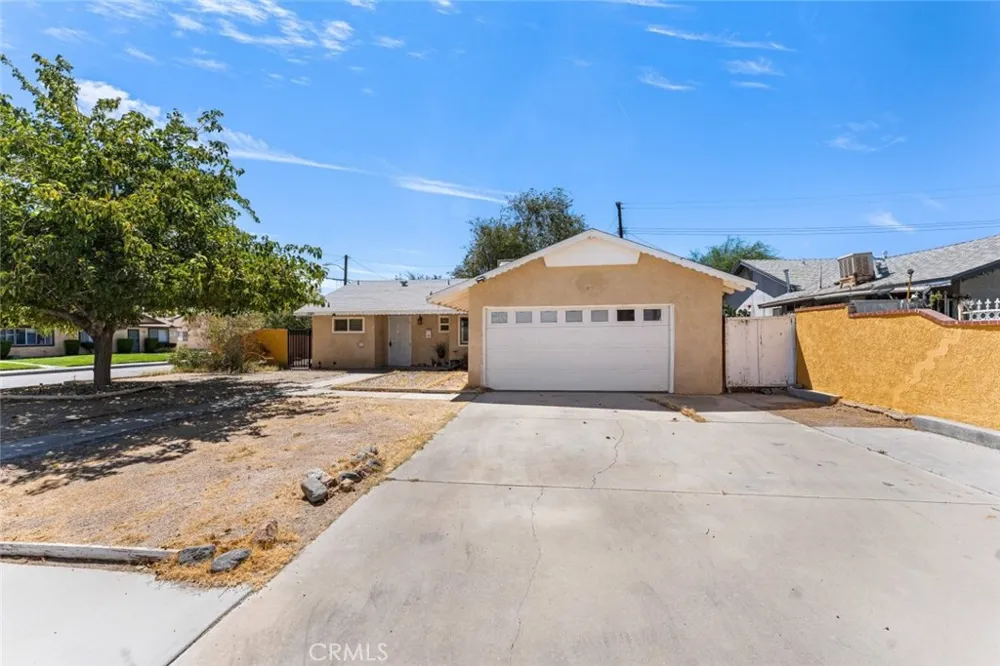45303 6th Street E Lancaster, CA 93535