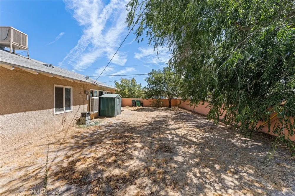 45303 6th Street E Lancaster, CA 93535