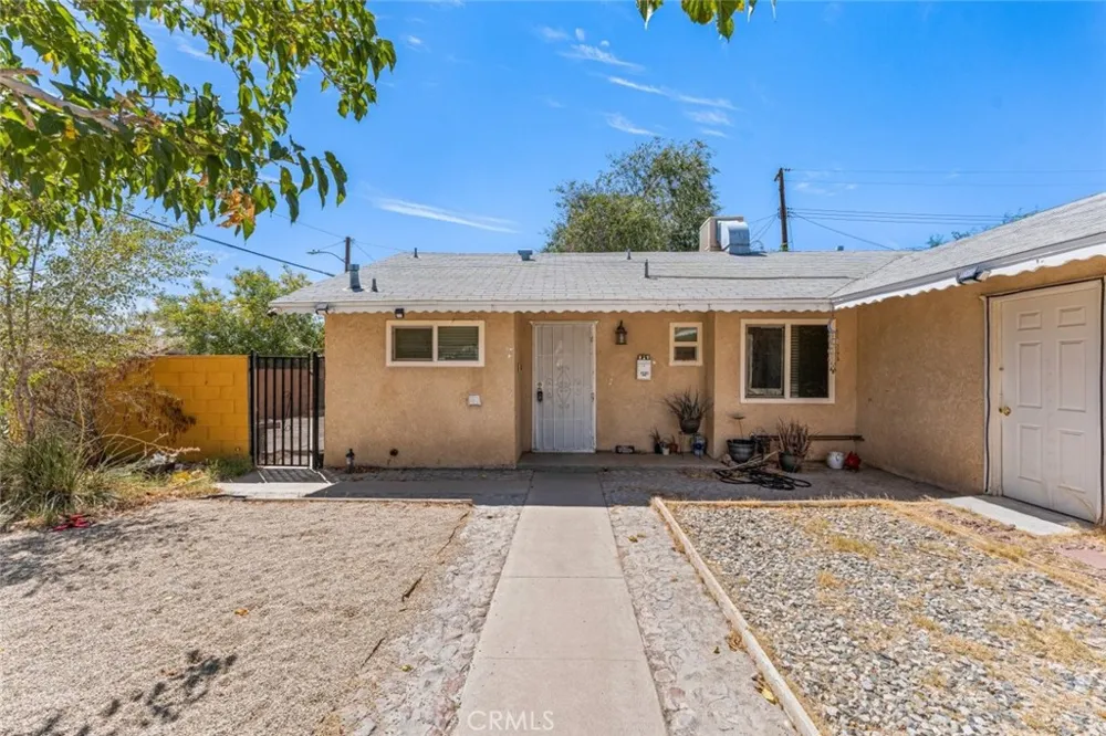 45303 6th Street E Lancaster, CA 93535