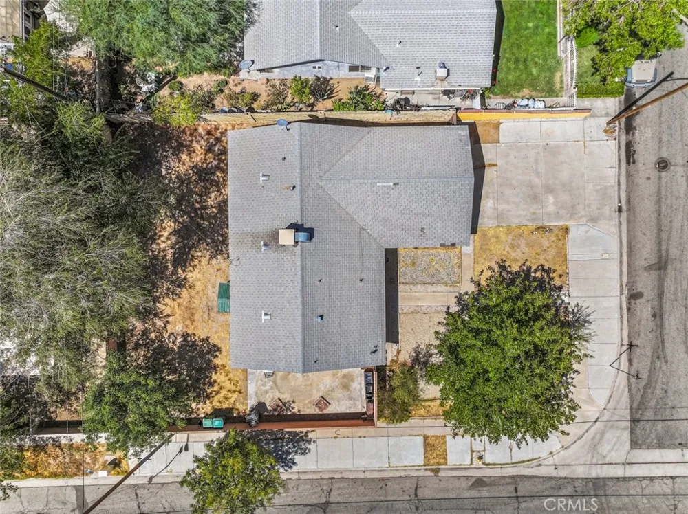 45303 6th Street E Lancaster, CA 93535