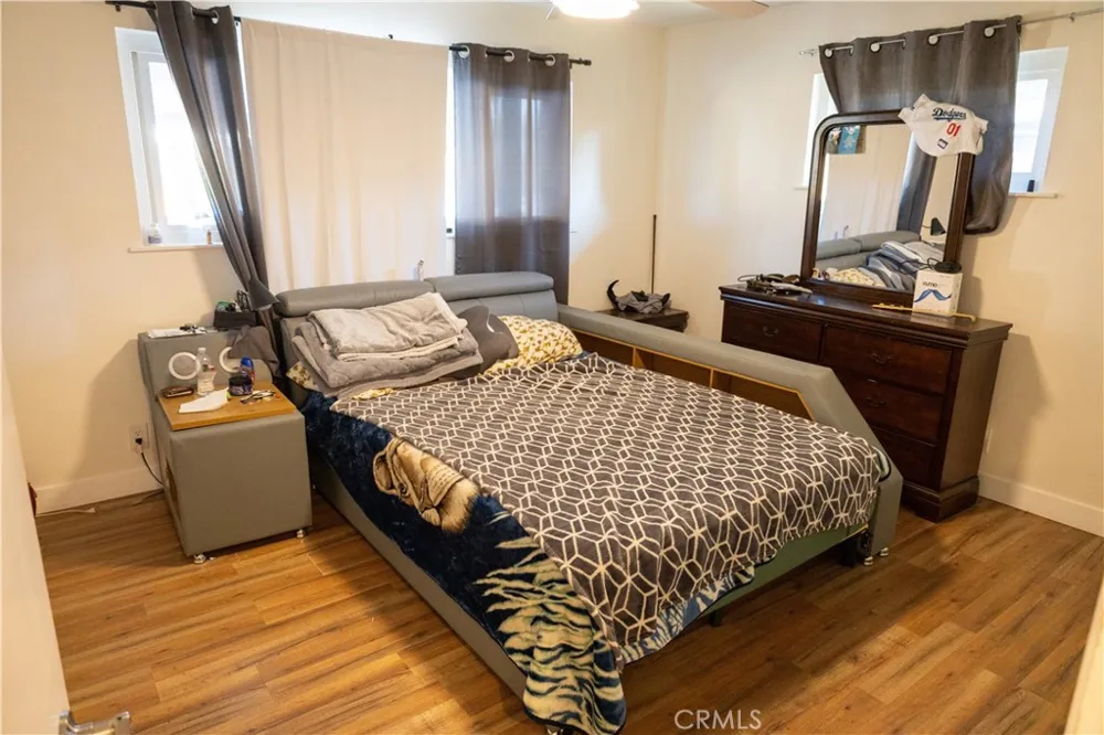 3201 Durrwood Bakersfield, CA 93304