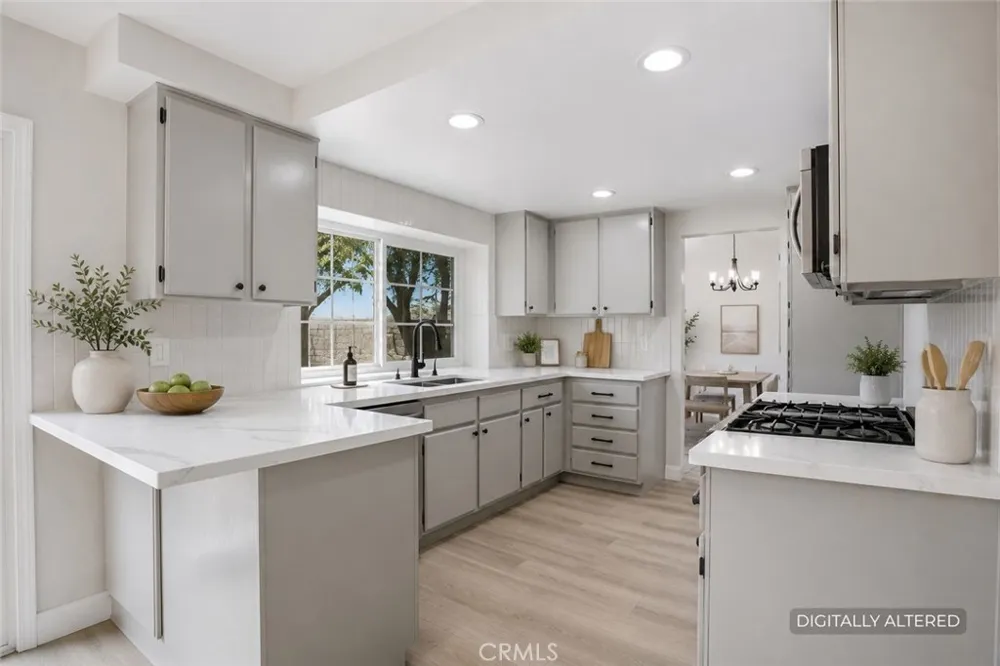 702 Bangor Street Pomona, CA 91767