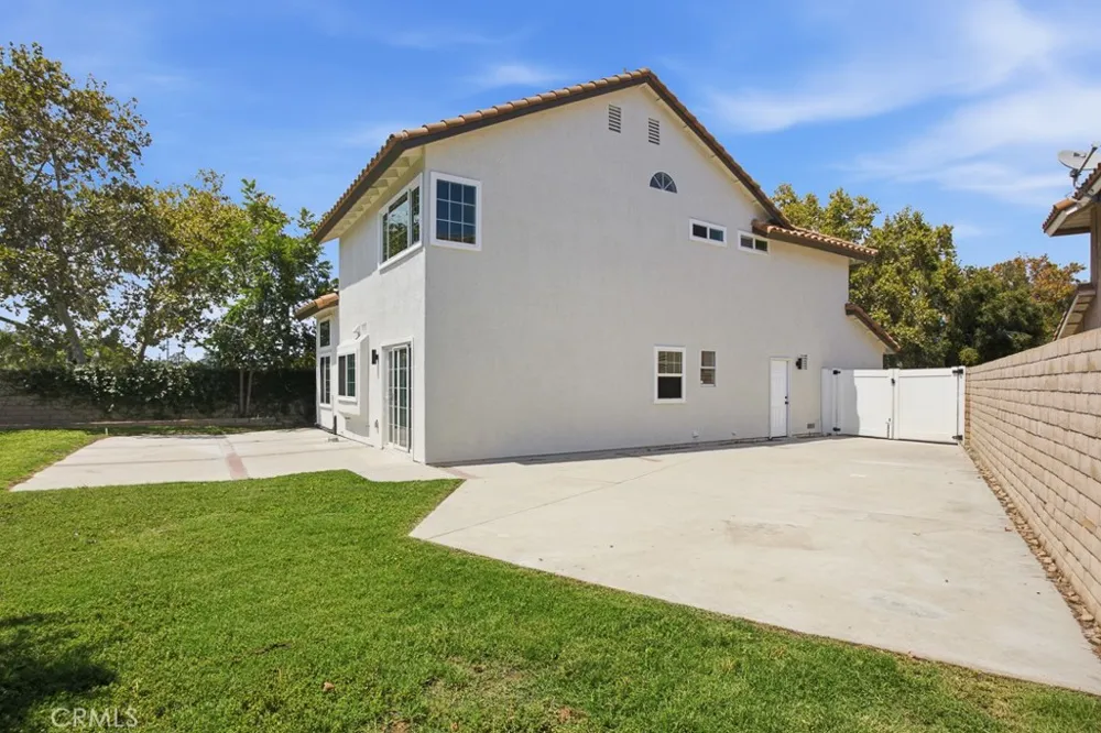 702 Bangor Street Pomona, CA 91767