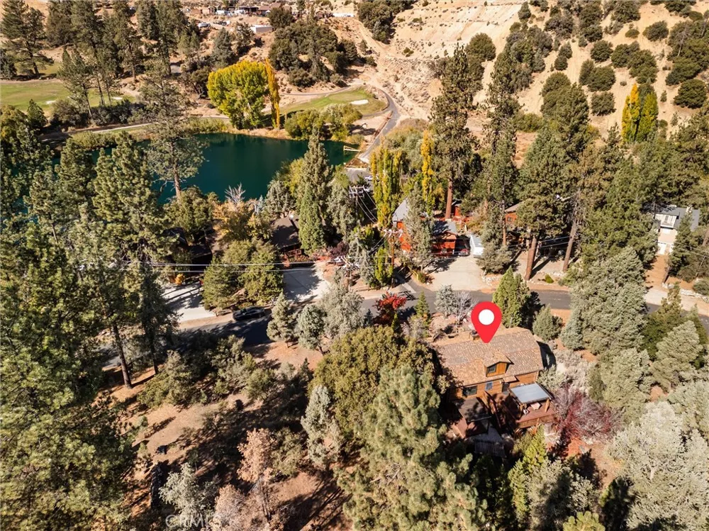 16008 Edgewood Pine Mountain Club, CA 93222