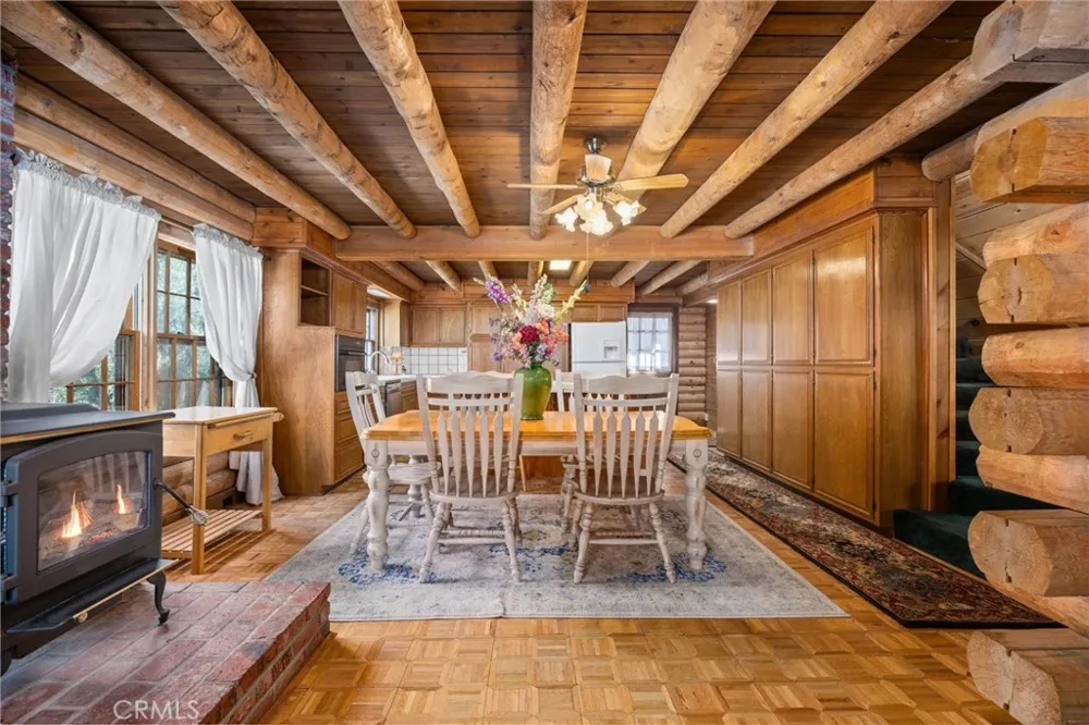 16008 Edgewood Pine Mountain Club, CA 93222