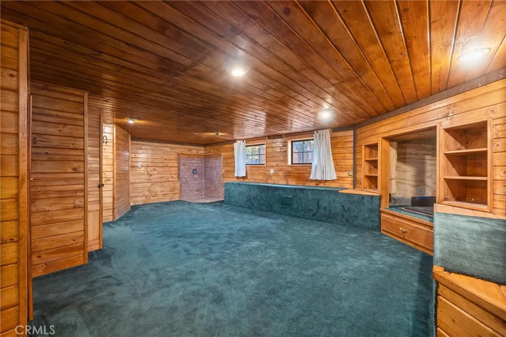 16008 Edgewood Pine Mountain Club, CA 93222