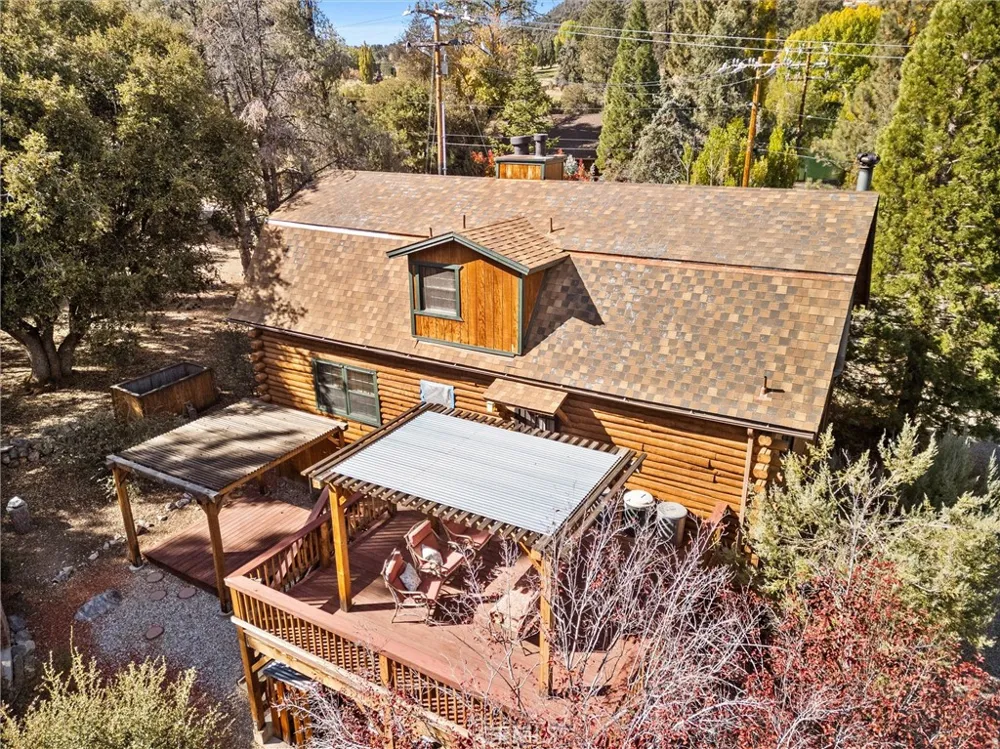 16008 Edgewood Pine Mountain Club, CA 93222
