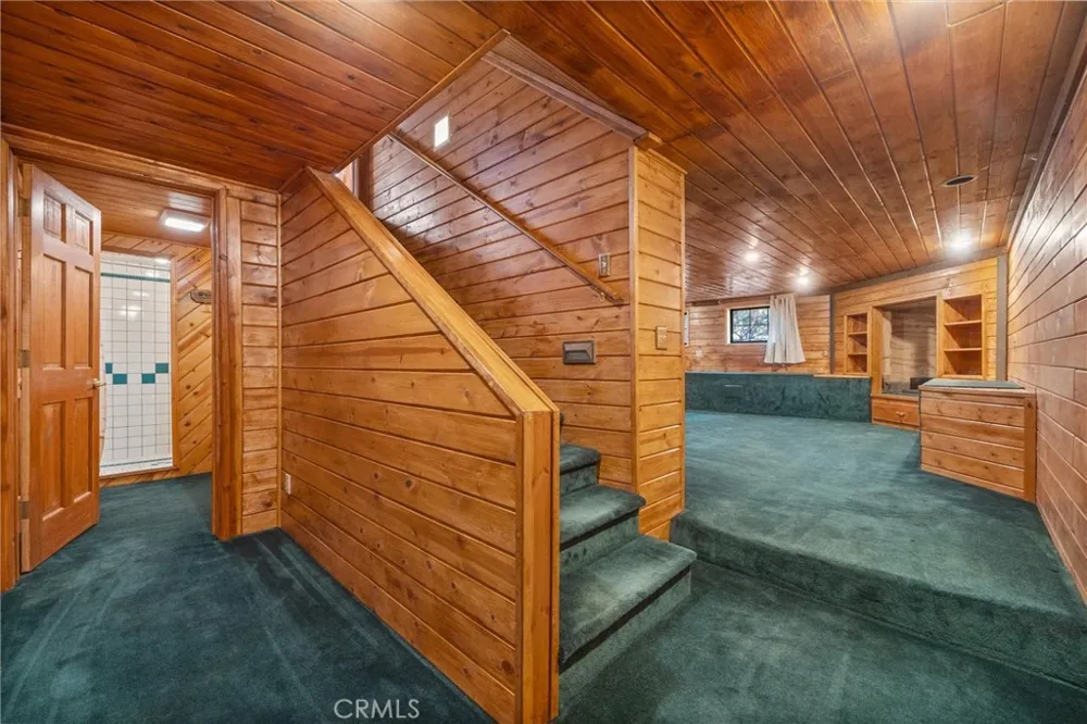16008 Edgewood Pine Mountain Club, CA 93222