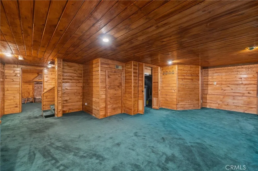 16008 Edgewood Pine Mountain Club, CA 93222