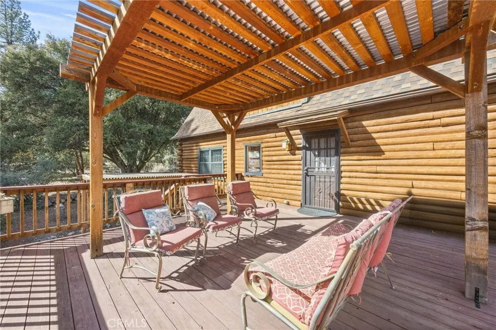 16008 Edgewood Pine Mountain Club, CA 93222