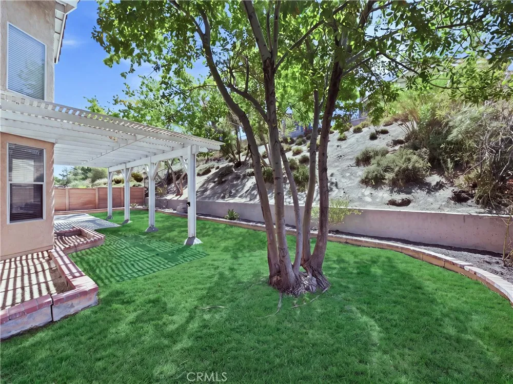 1820 Dawnridge Court Palmdale, CA 93551
