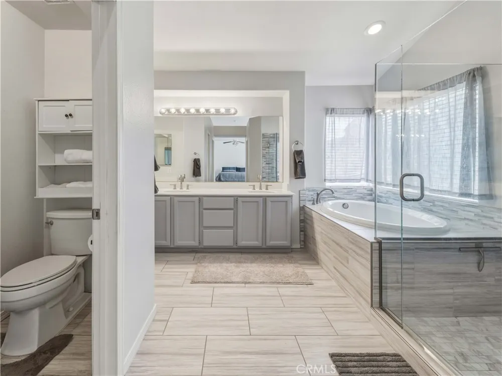 1820 Dawnridge Court Palmdale, CA 93551
