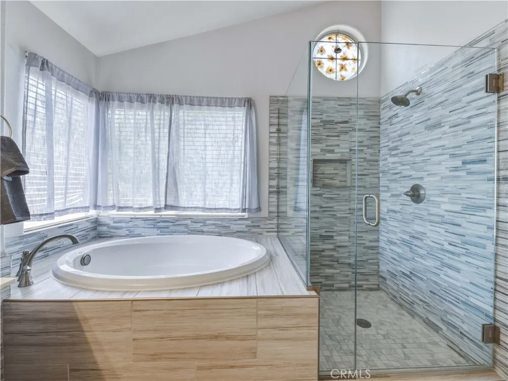 1820 Dawnridge Court Palmdale, CA 93551