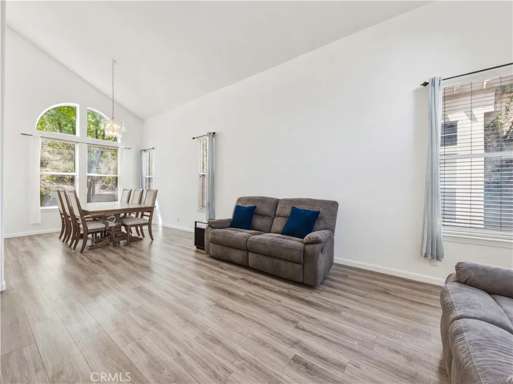 1820 Dawnridge Court Palmdale, CA 93551