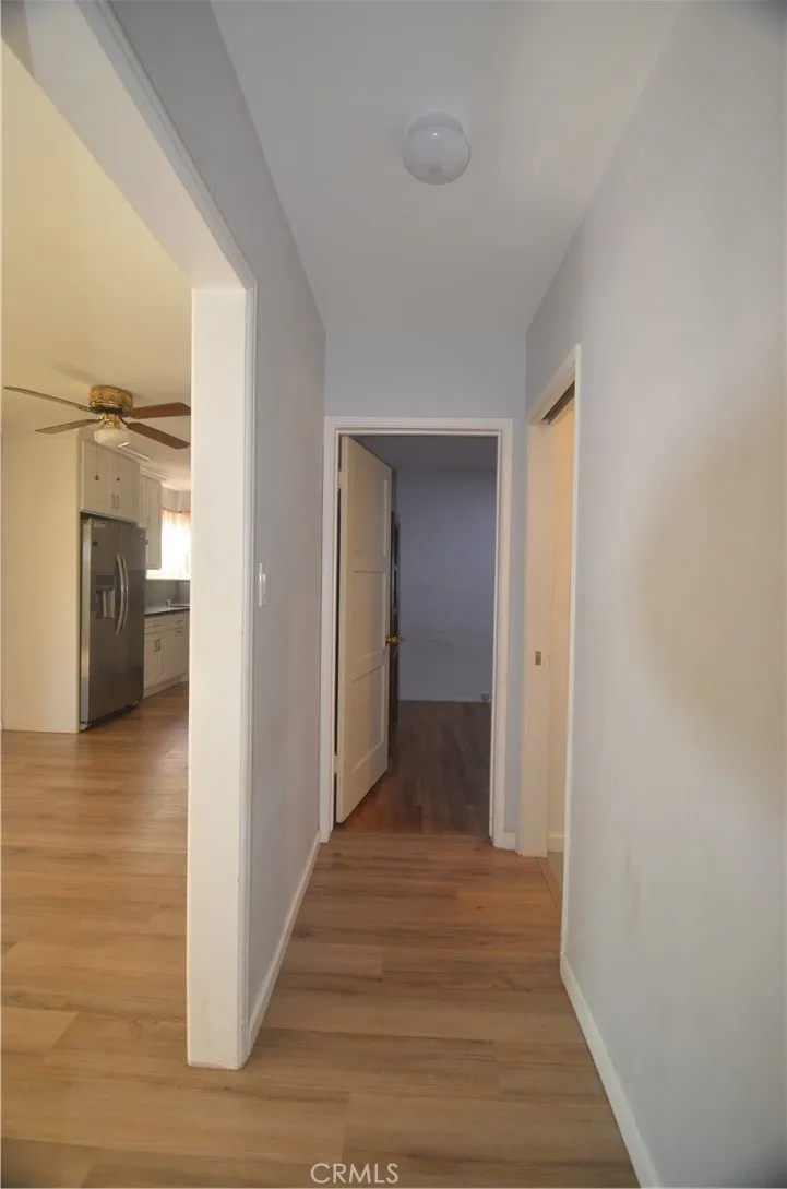 7024 Balcom Reseda, CA 91335