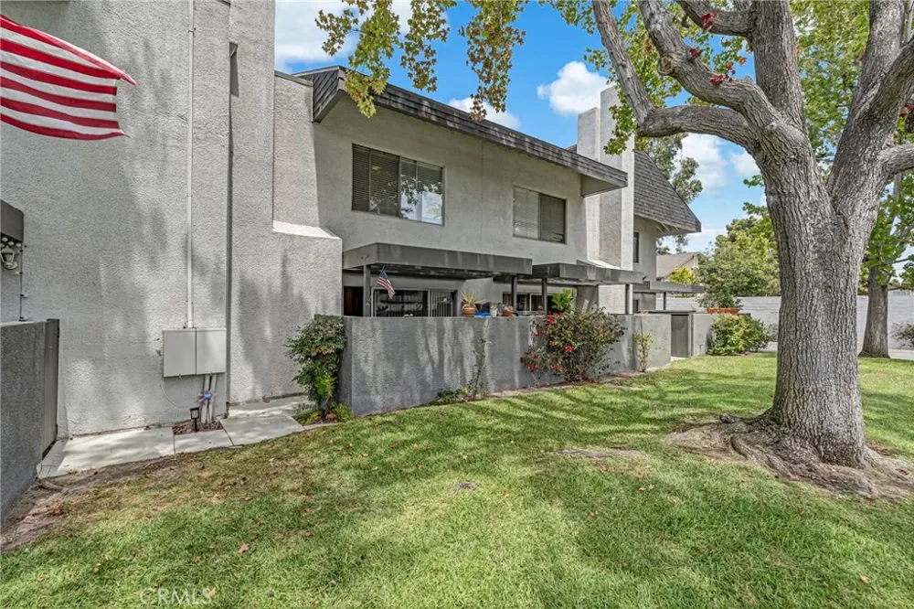 6863 Mulberry Garden Grove, CA 92845