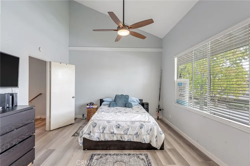6863 Mulberry Garden Grove, CA 92845