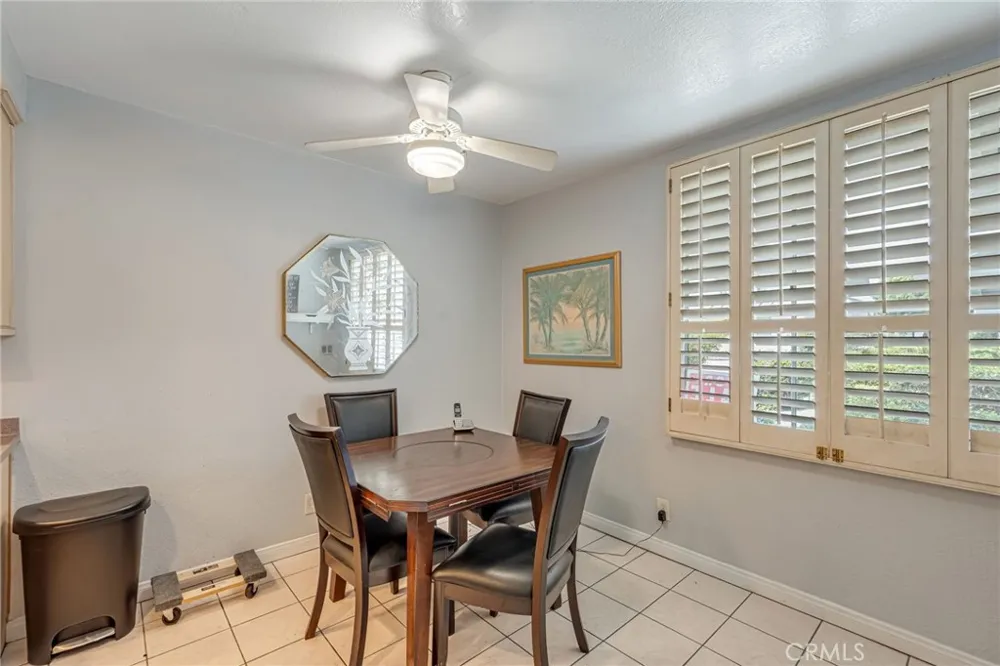 6863 Mulberry Garden Grove, CA 92845