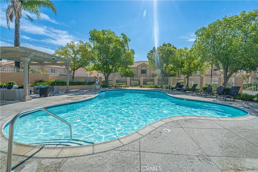 18834 Vista Del Canon #E Newhall, CA 91321