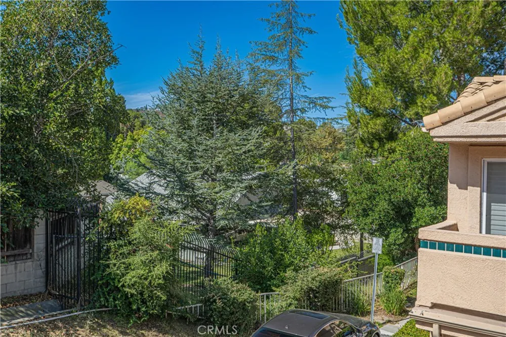 18834 Vista Del Canon #E Newhall, CA 91321