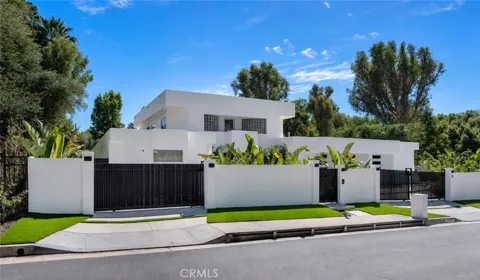 19246 Rosita Street