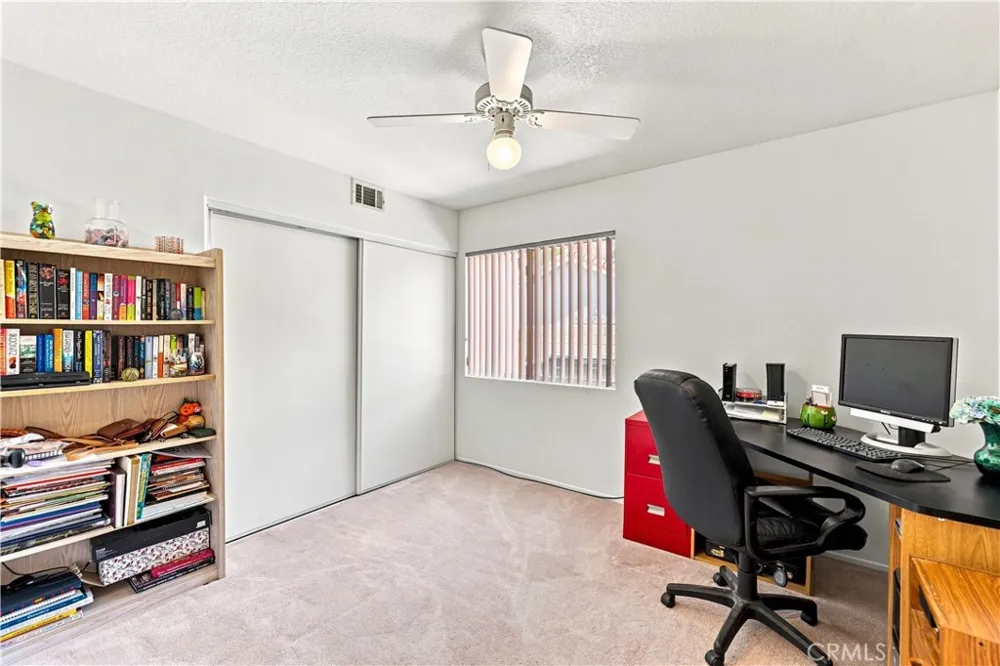 40060 Castana Palmdale, CA 93551
