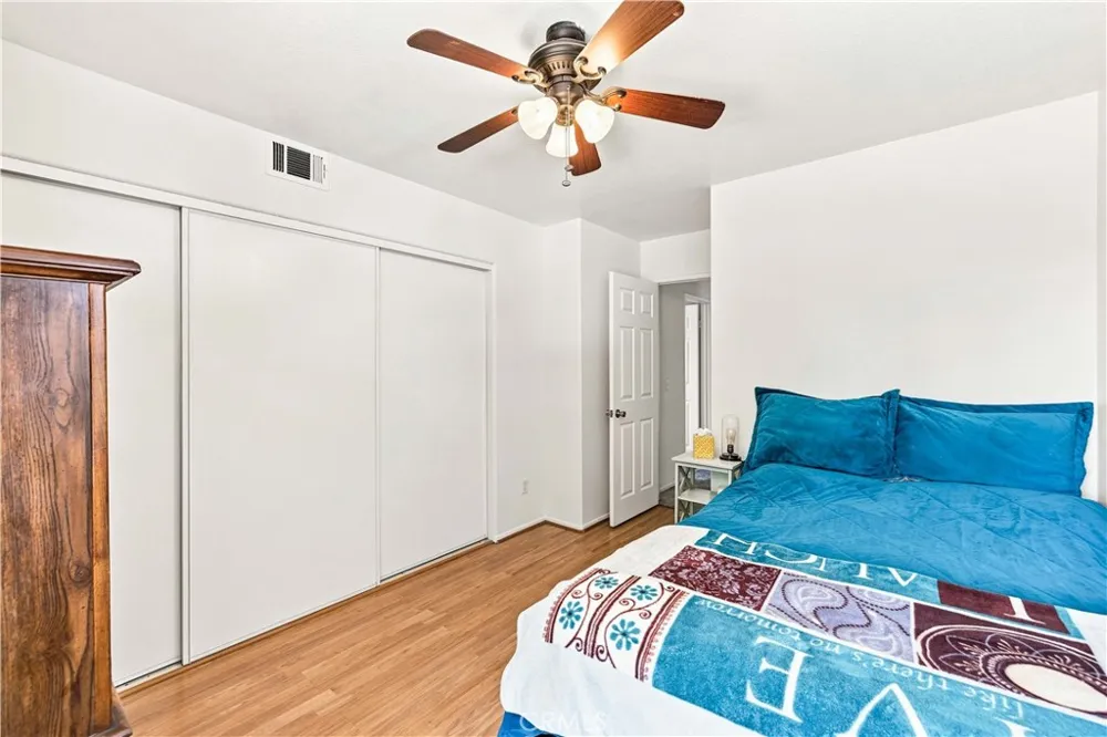 40060 Castana Palmdale, CA 93551