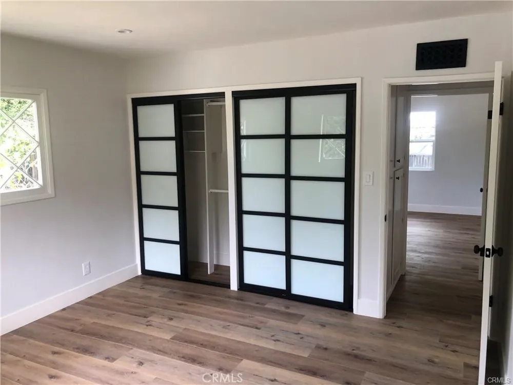 23142 Dolorosa Woodland Hills, CA 91367