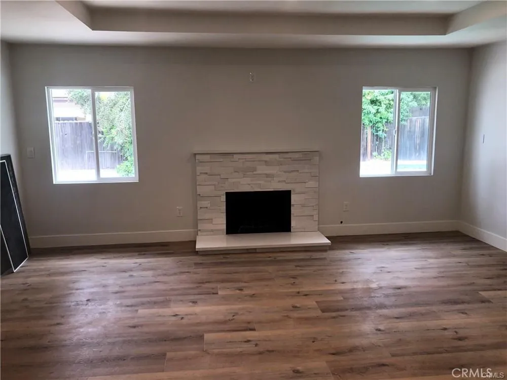 23142 Dolorosa Woodland Hills, CA 91367
