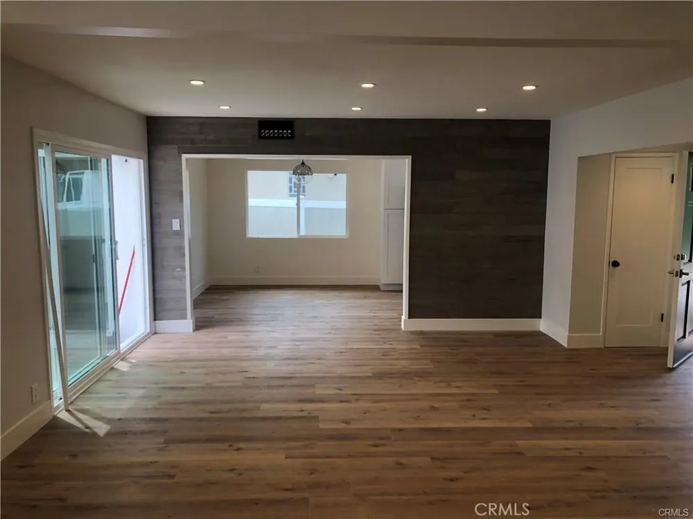 23142 Dolorosa Woodland Hills, CA 91367