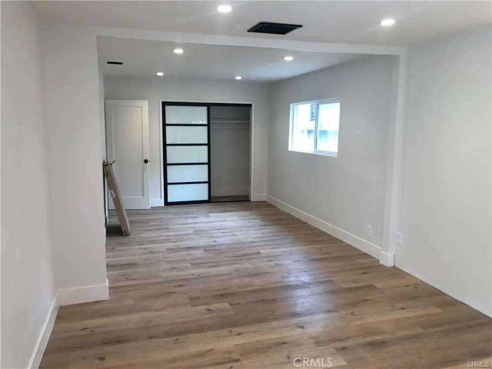 23142 Dolorosa Woodland Hills, CA 91367