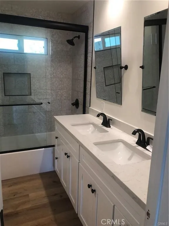 23142 Dolorosa Woodland Hills, CA 91367