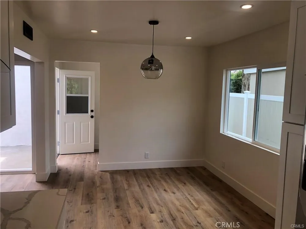 23142 Dolorosa Woodland Hills, CA 91367