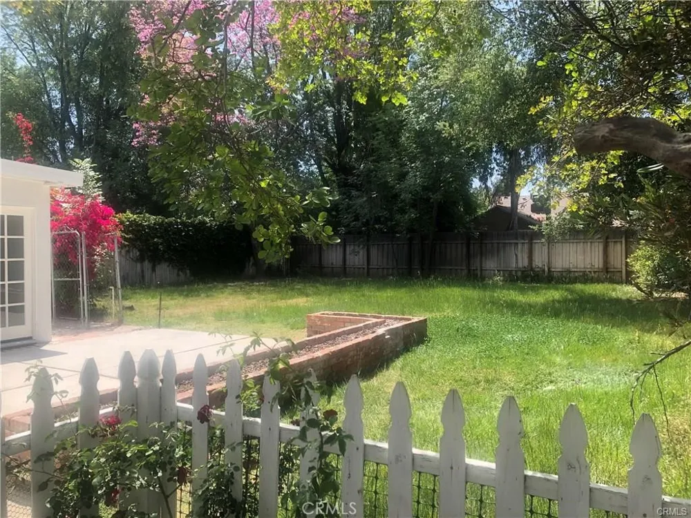 23144 Dolorosa Woodland Hills, CA 91367