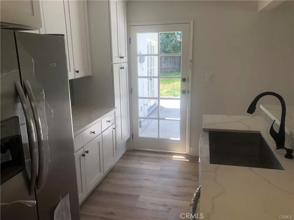 23144 Dolorosa Woodland Hills, CA 91367